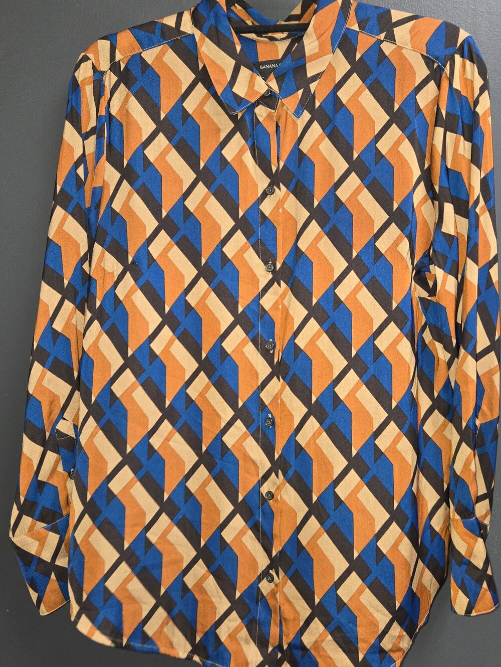 Banana Republic Blue and Orange Geometric Button-Down Shirt